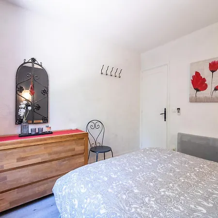 Beautiful With Private Heated Pool *